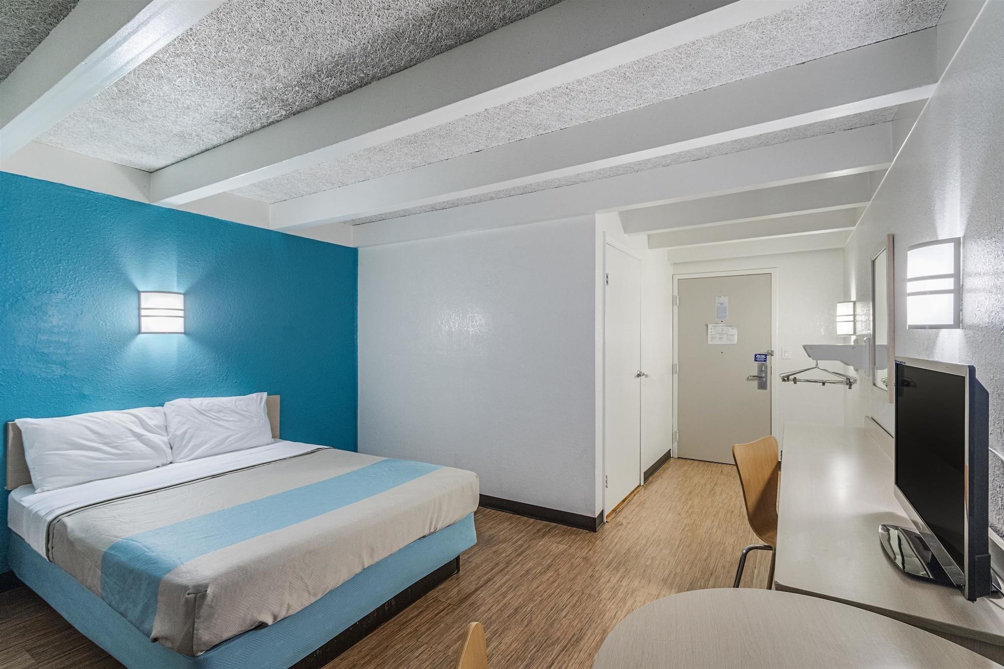 Hotel 6-kokomo, In 2*